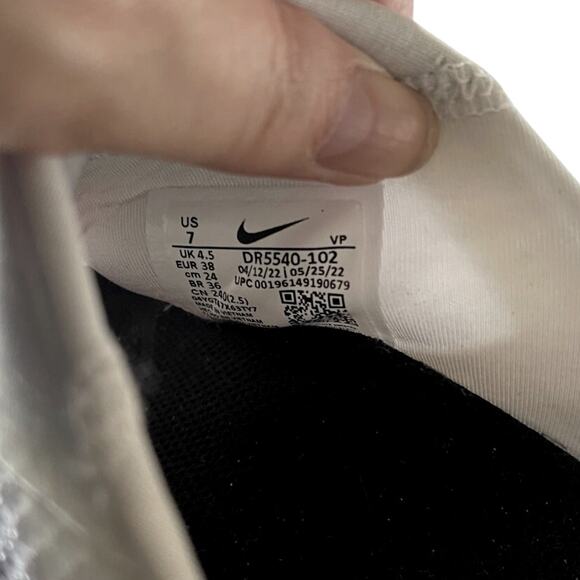 Nike Women's 7 Go Flyease Easy On/Off Low Top Hinged Sneakers Running Shoe White - Picture 9 of 9